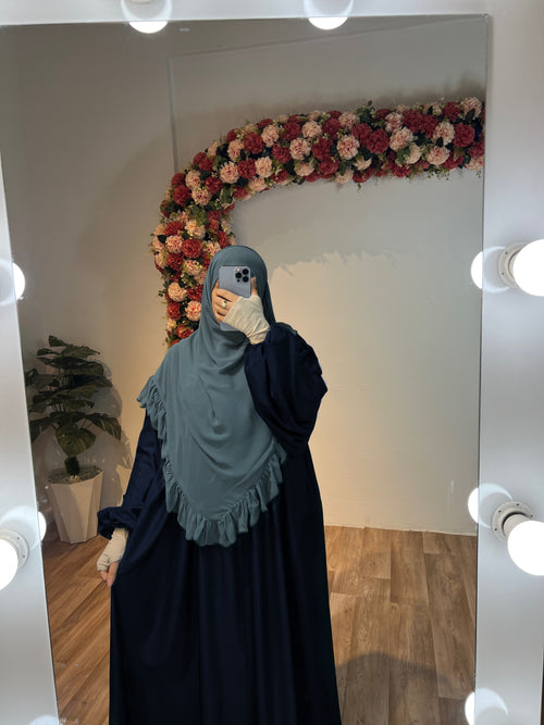 حجاب بيلا