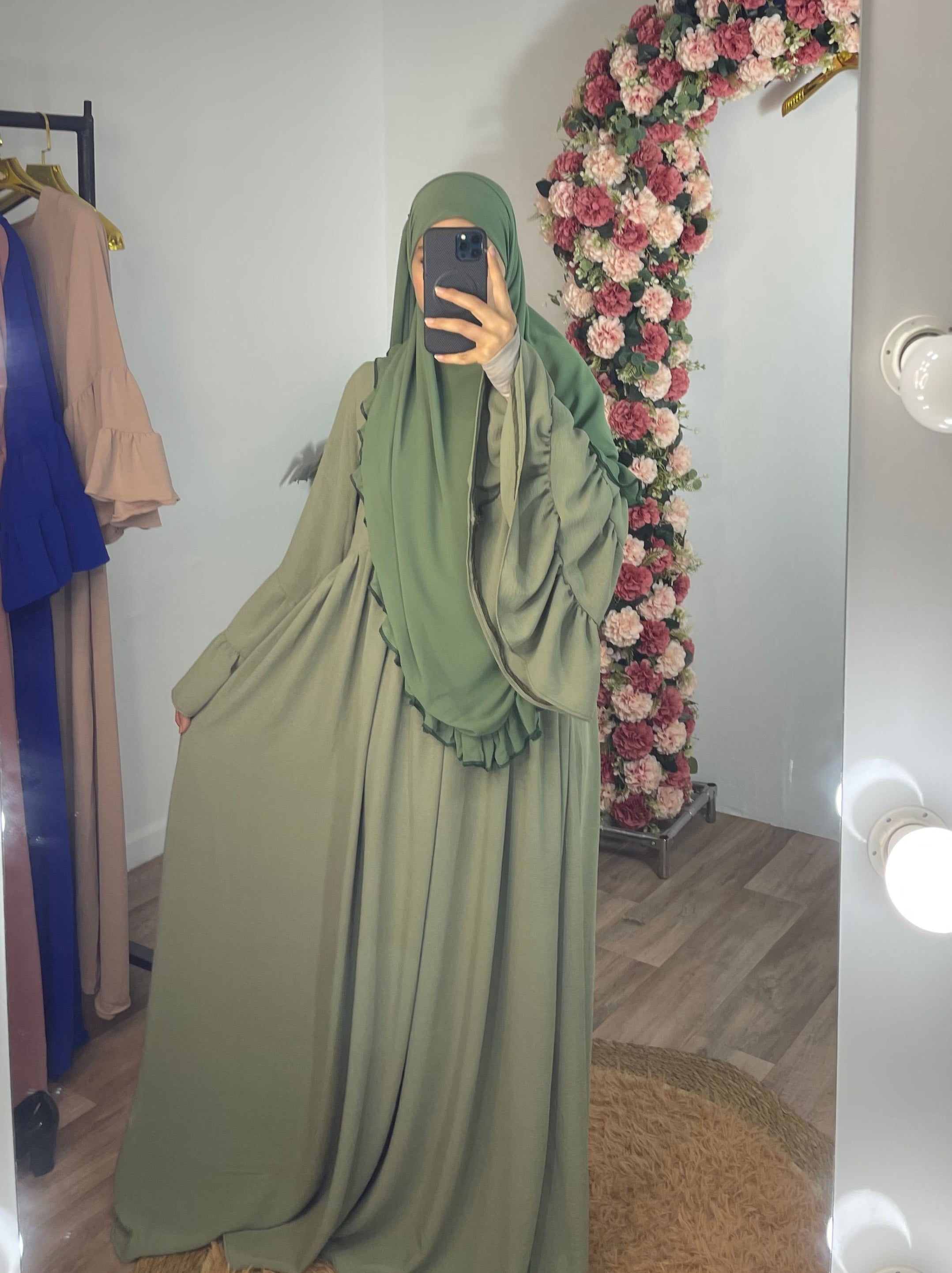 طقم ريماس بالخمار